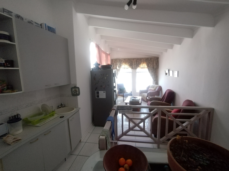 4 Bedroom Property for Sale in Wavecrest Eastern Cape